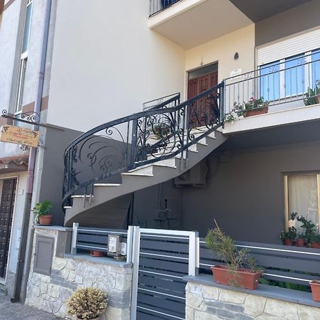 B&B Da Antonella Samugheo Exteriér fotografie